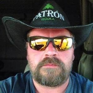 Meet your Posher, Shawn